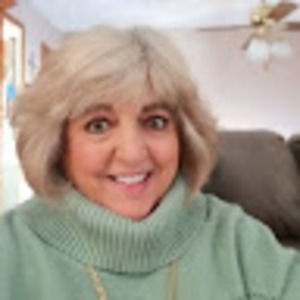 Meet your Posher, Cyndi